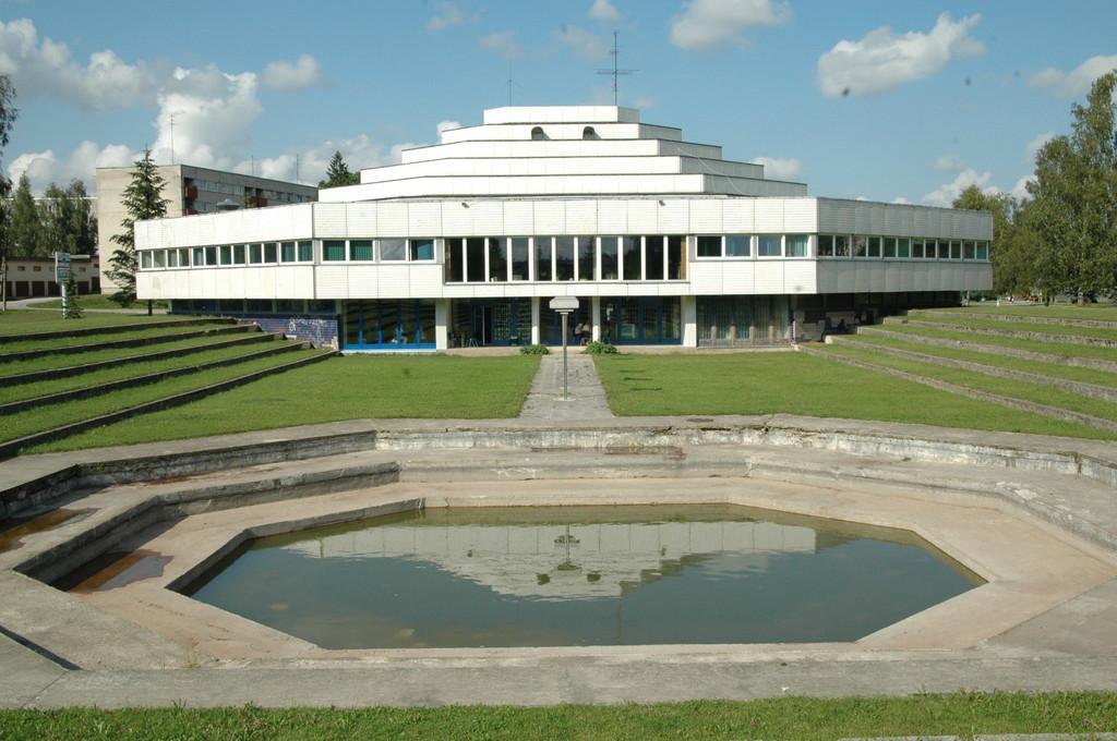 Arquitectura Octágono Okta Centrum